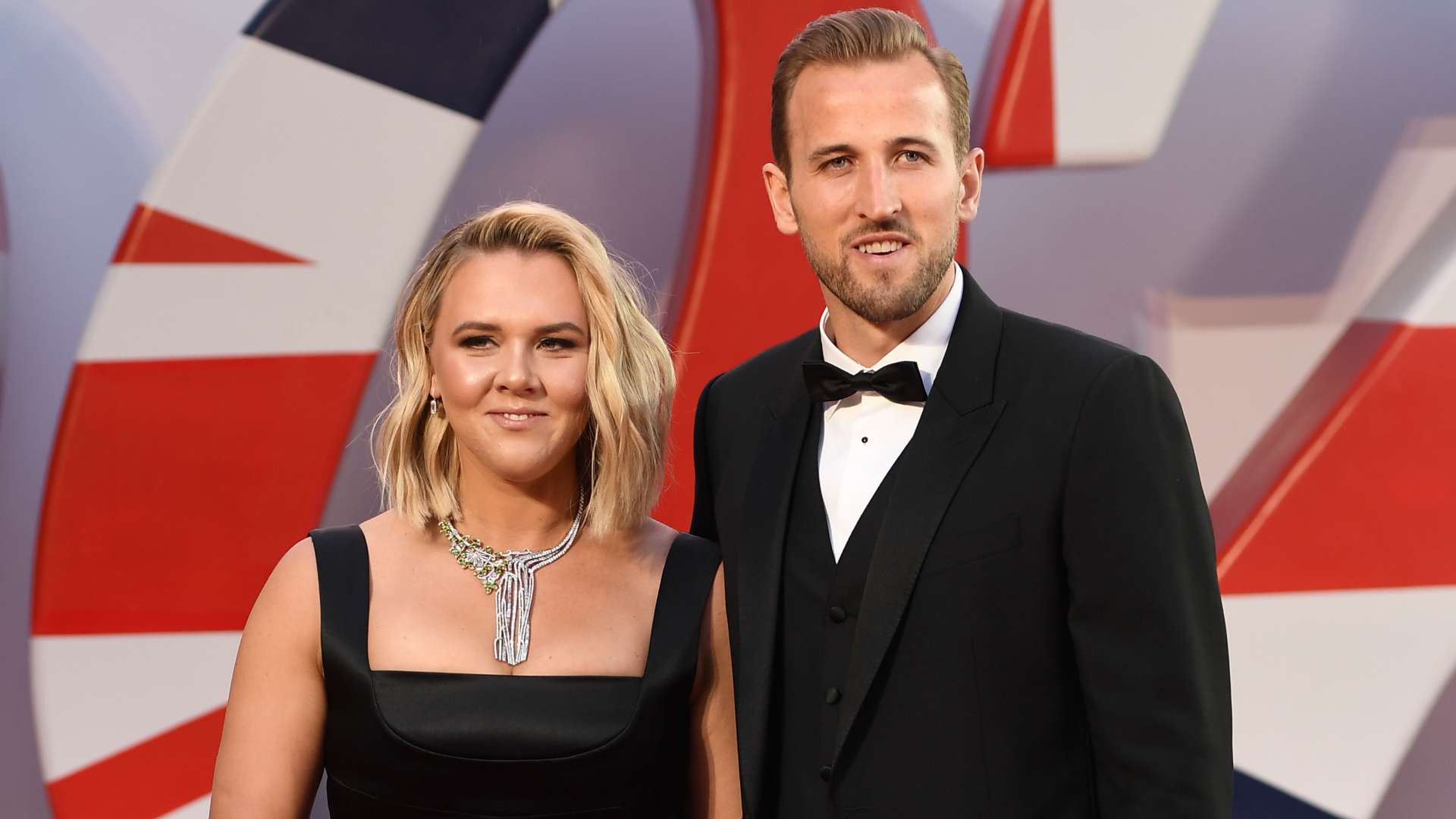 仅可以通过 仅可以通过